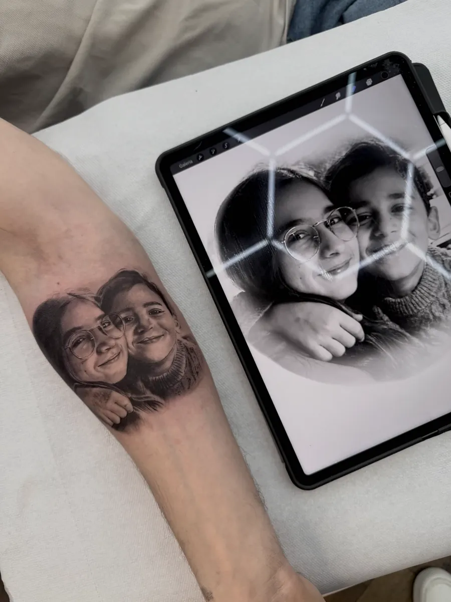 Retrato realista a partir de fotografia de referência